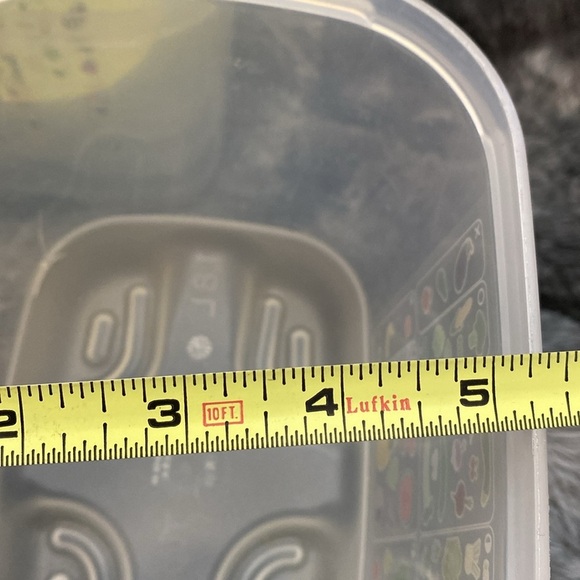 4 Tupperware Fridge Smart Containers - Small Deep
Tupperware - Picture 15 of 16